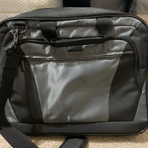 Laptop bag